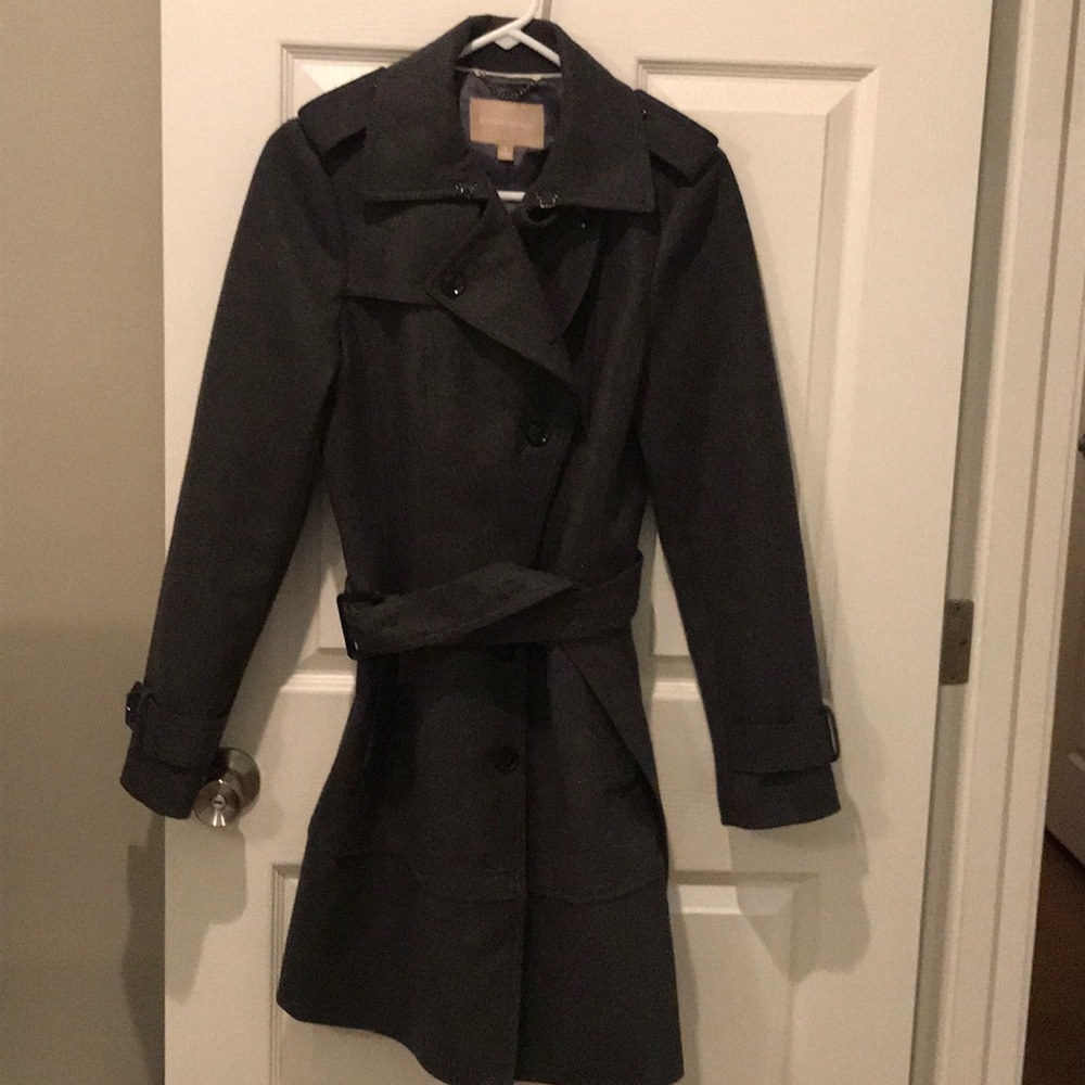 Gorgeous Banana Republic long pea coat with belt